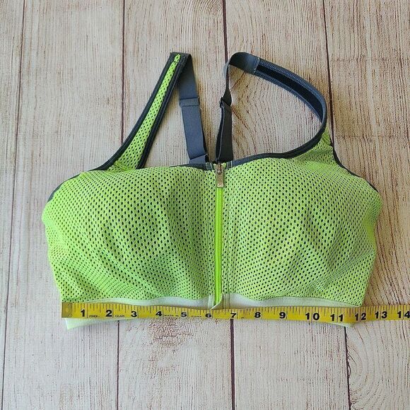 Victoria's Secret VSX Knockout Front Closure Sports Bra - Picture 10 of 11